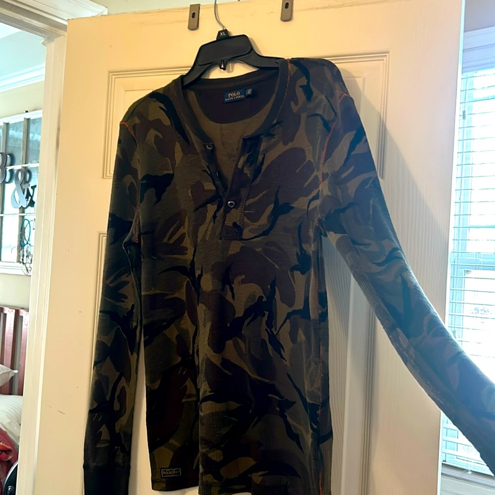 Polo Camo Henley XL